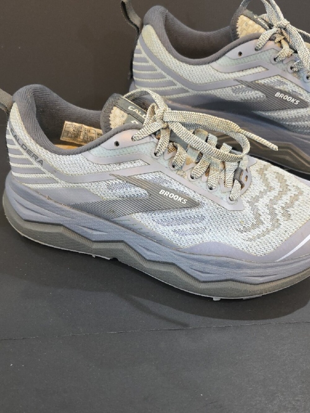 Brooks Caldera 4 Women's Light Gray Athletic Running Shoes Size 7 - Picture 3 of 11